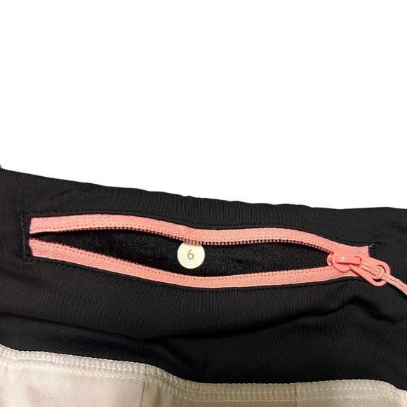 NWT Lululemon Groovy Run Shorts - Picture 7 of 11